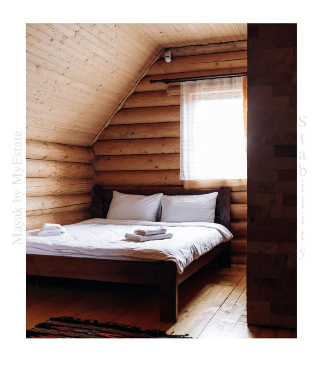 Mayak Chalet Mykulychyn